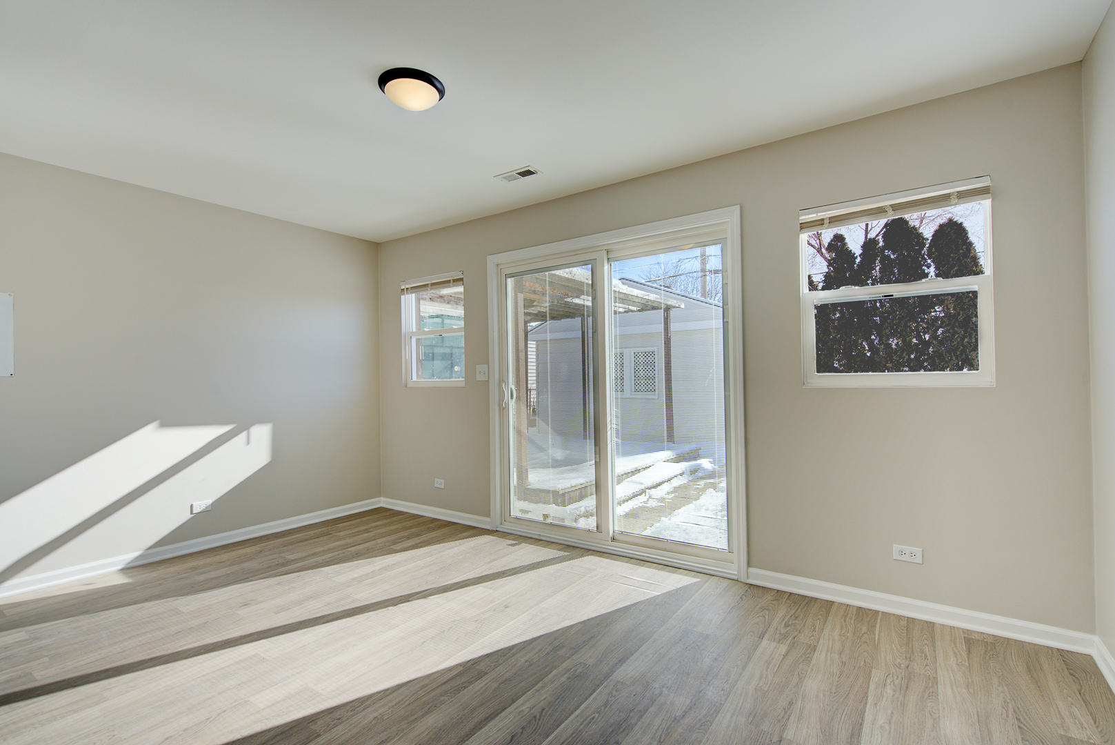 7519 W Argyle Street, Harwood Heights, IL 60706