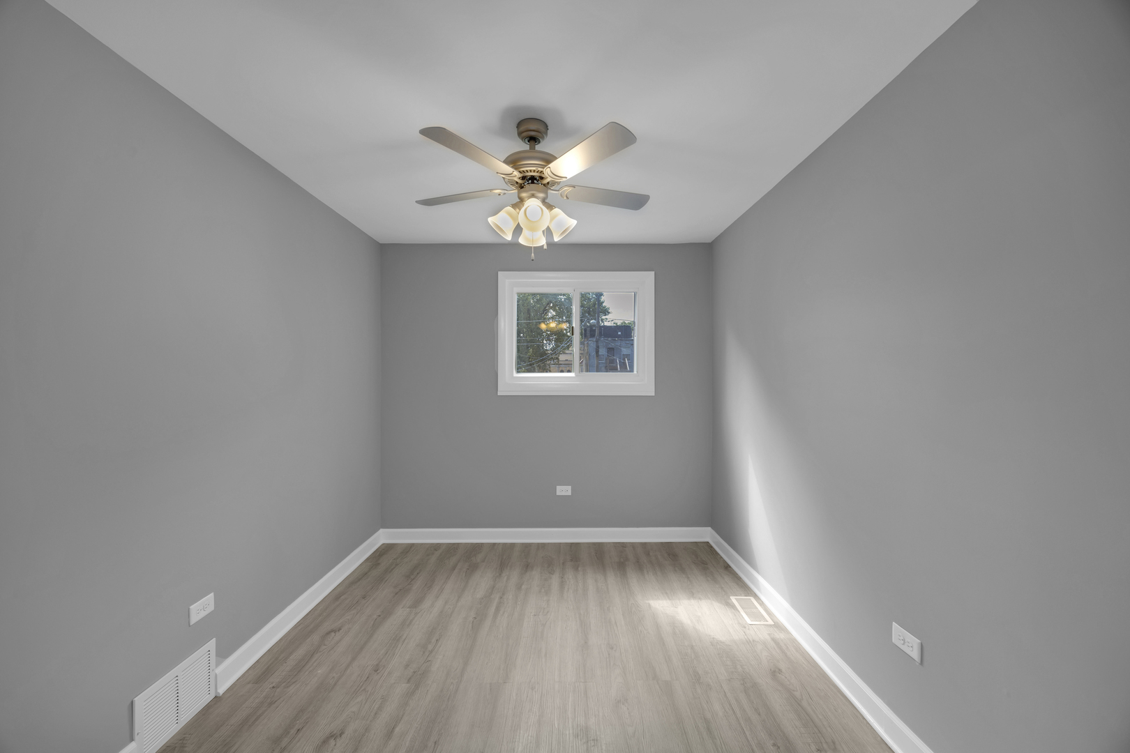 11764 S Wallace Street, Chicago, IL 60628