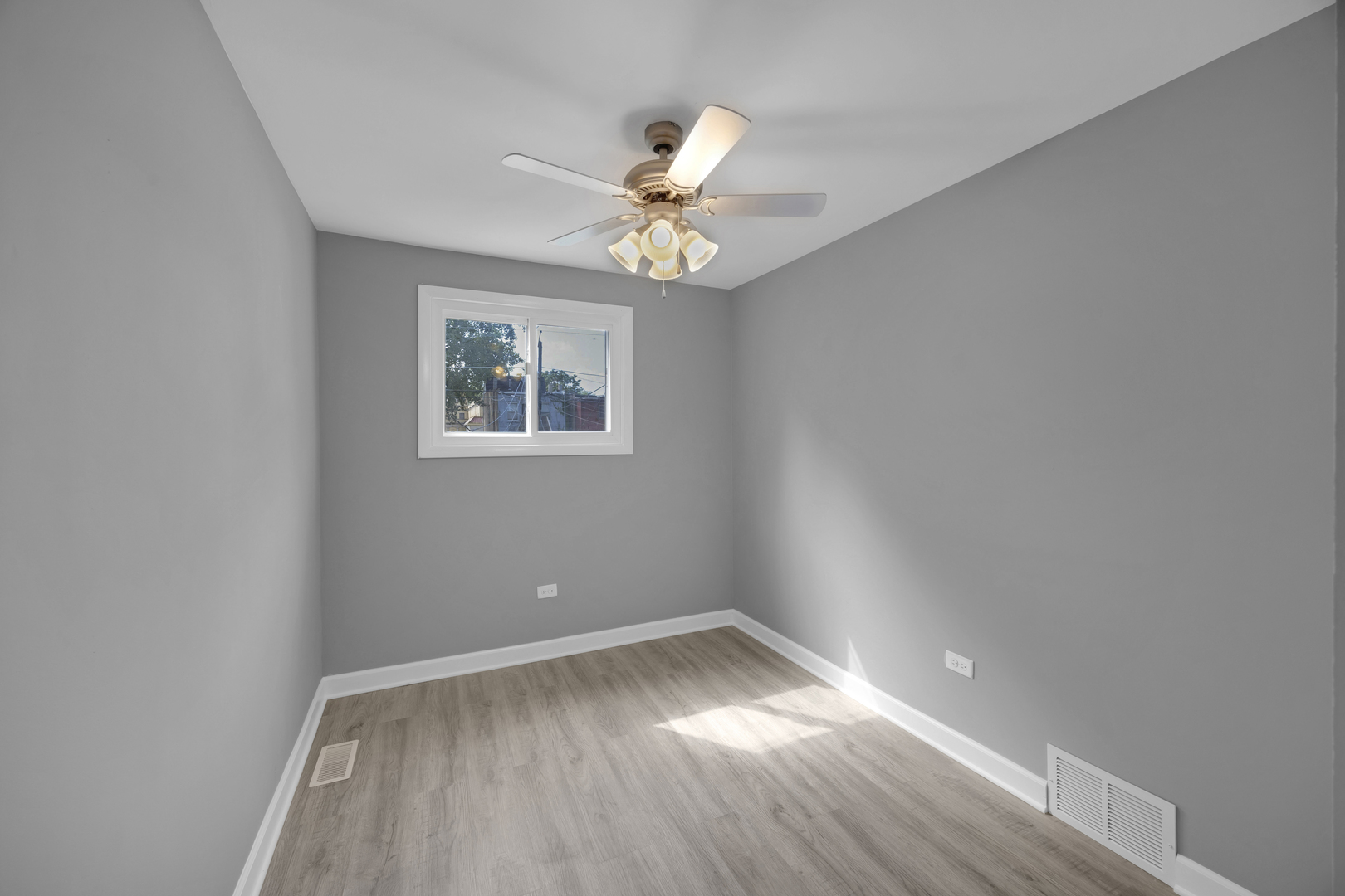 11764 S Wallace Street, Chicago, IL 60628