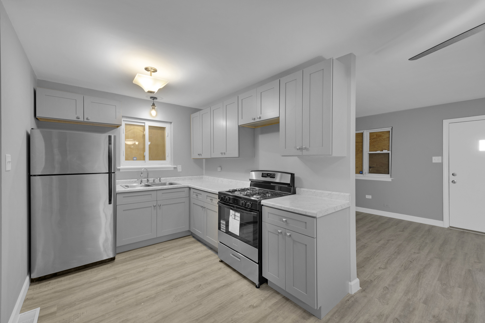 11764 S Wallace Street, Chicago, IL 60628