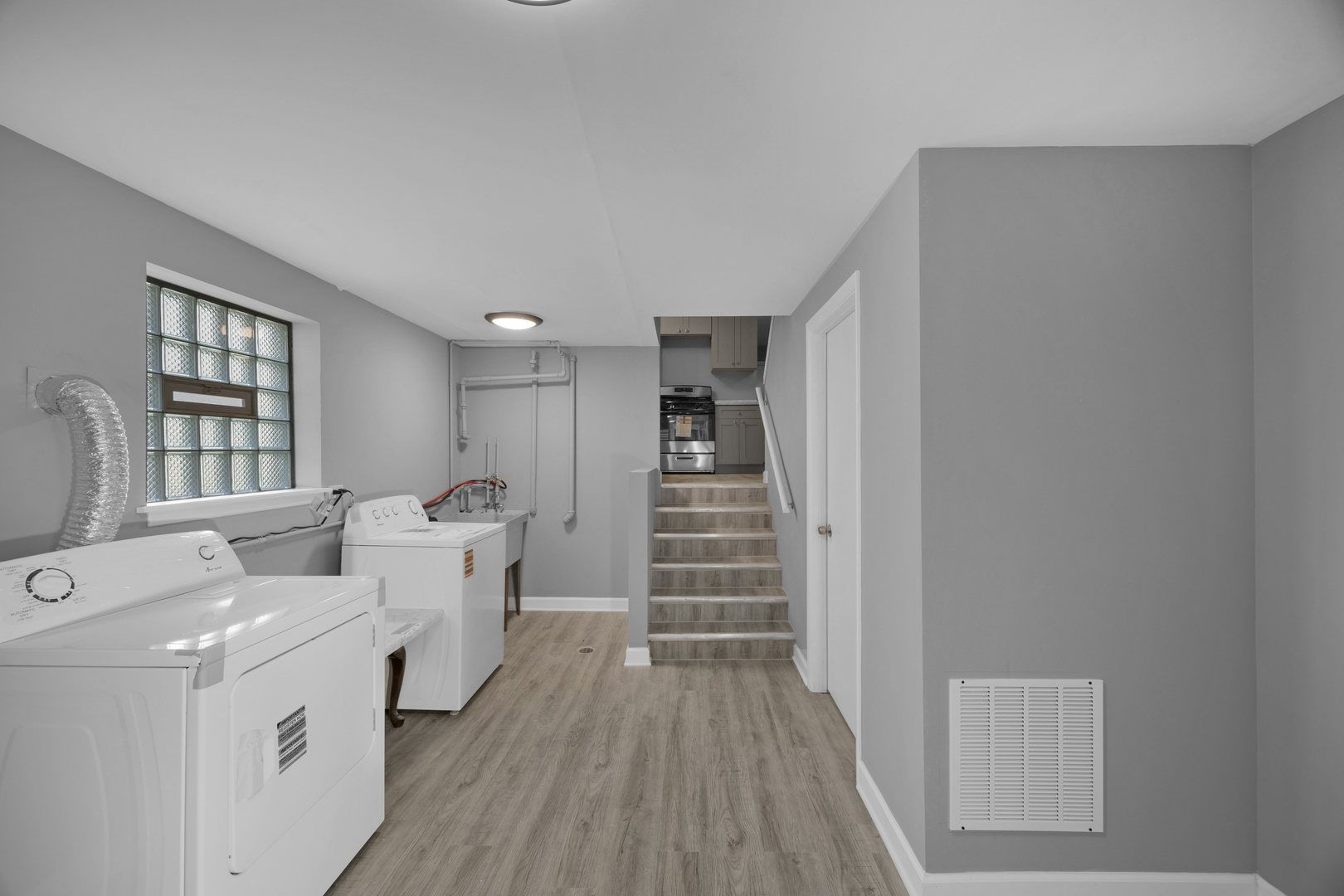11764 S Wallace Street, Chicago, IL 60628