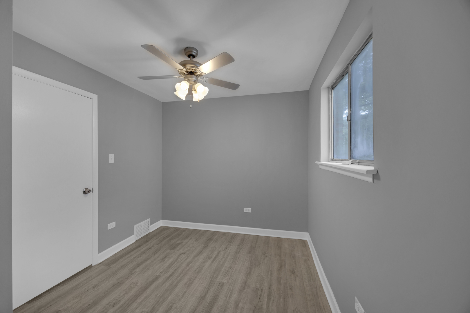 11764 S Wallace Street, Chicago, IL 60628