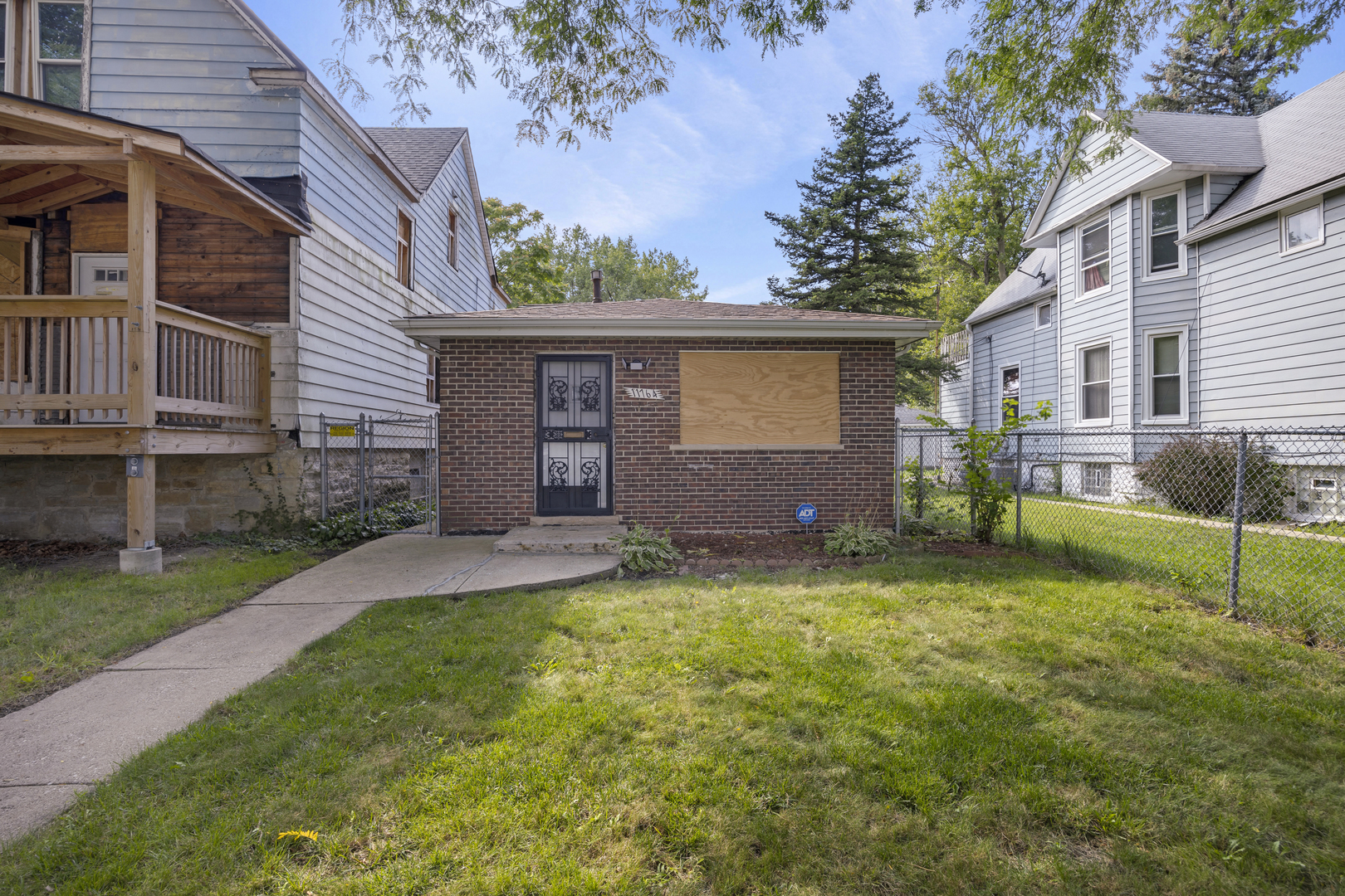 11764 S Wallace Street, Chicago, IL 60628