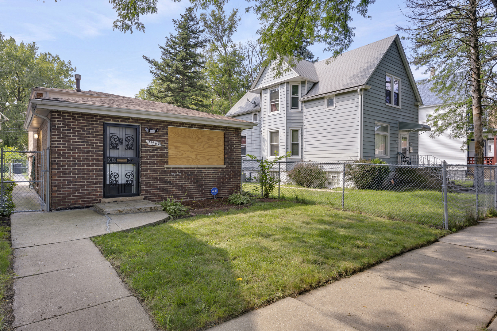 11764 S Wallace Street, Chicago, IL 60628