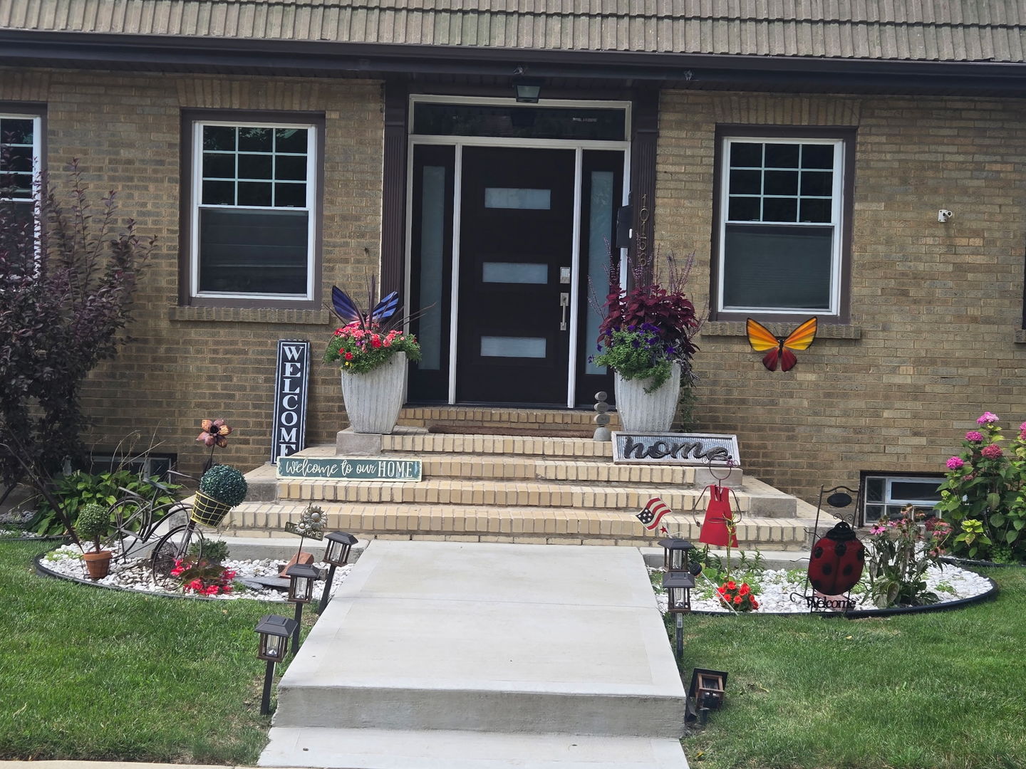 10156 S Hoyne Avenue, Chicago, IL 60643