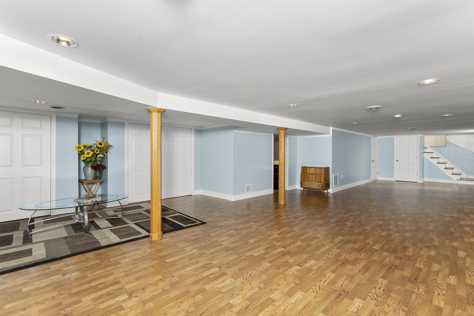 4567 N Merrimac Avenue, Chicago, IL 60630