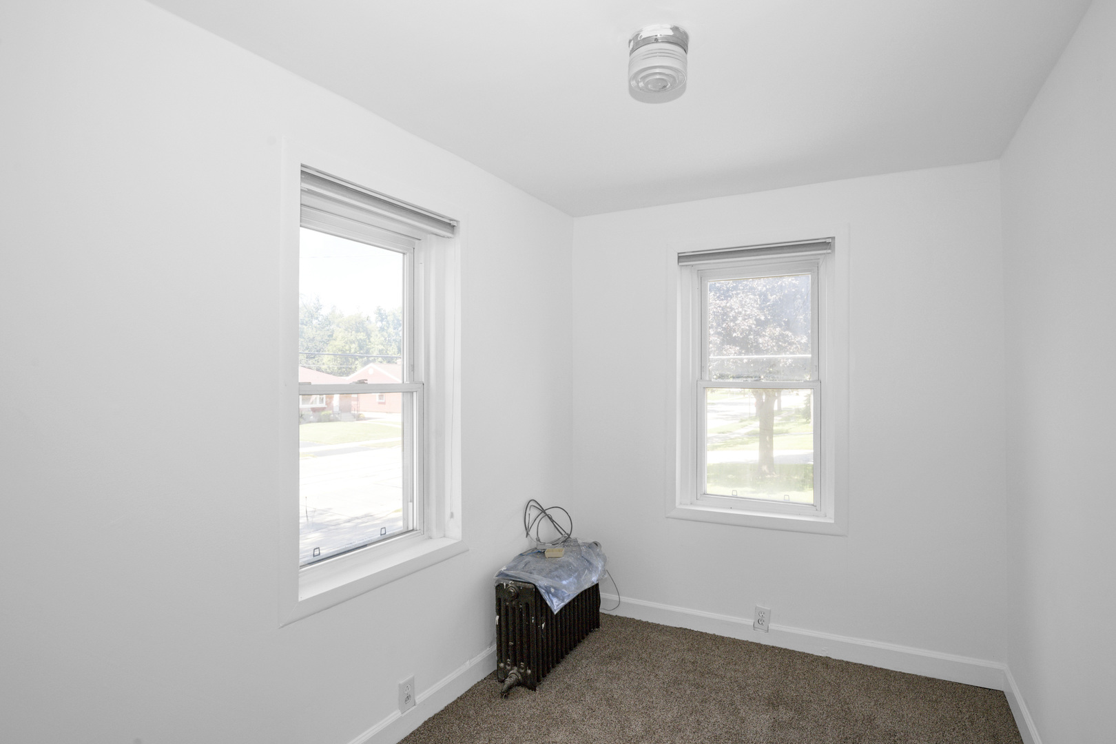 235 N ARDMORE Avenue, Villa Park, IL 60181