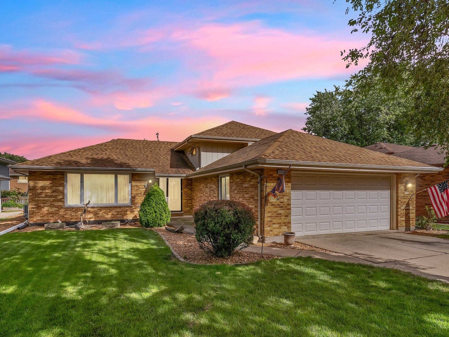 14819 Anne Court, Oak Forest, IL 60452
