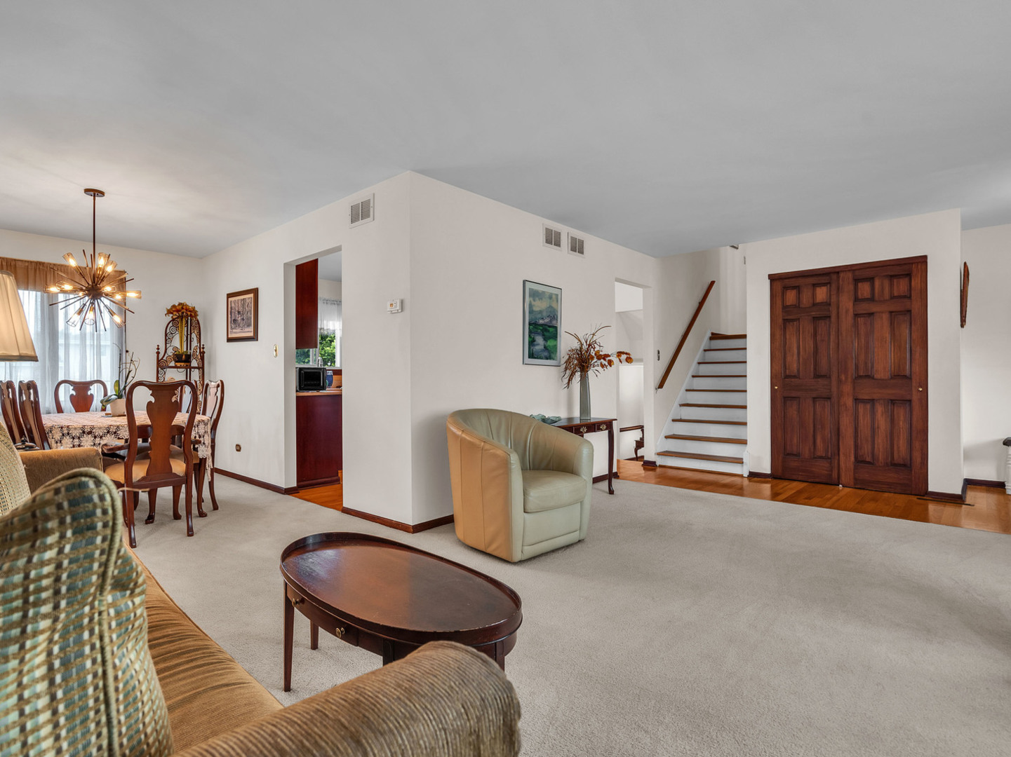 14819 Anne Court, Oak Forest, IL 60452