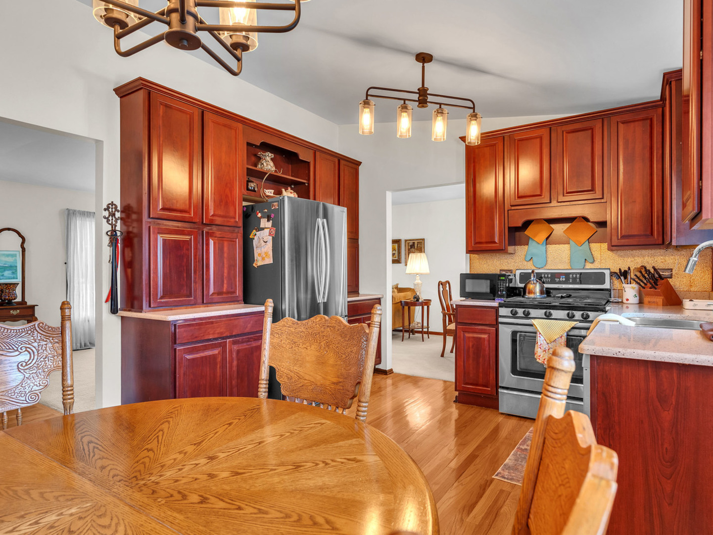 14819 Anne Court, Oak Forest, IL 60452