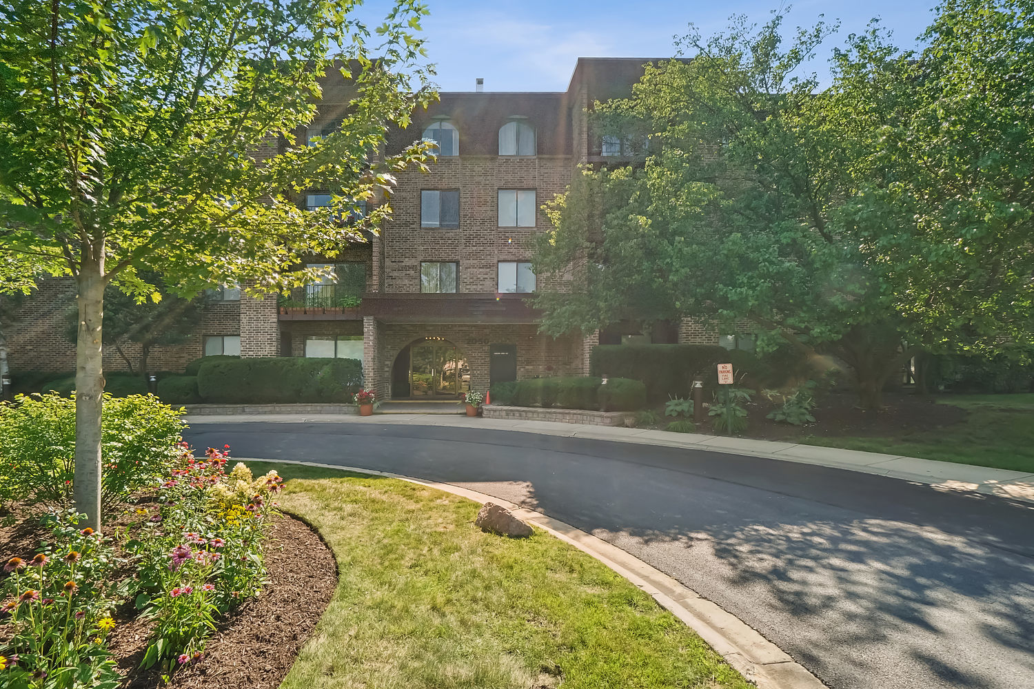 2050 Valencia Drive #307C, Northbrook, IL 60062