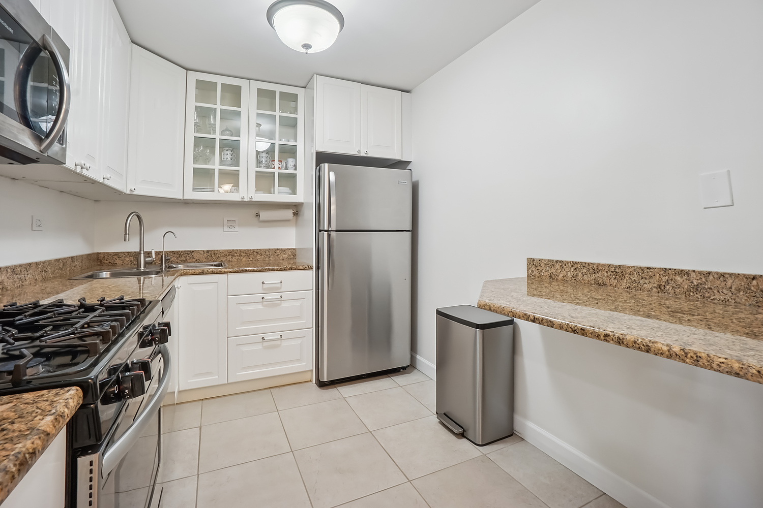 2050 Valencia Drive #307C, Northbrook, IL 60062