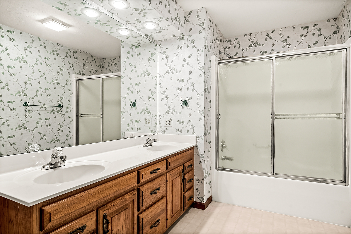 302 Kelly Drive, Normal, IL 61761