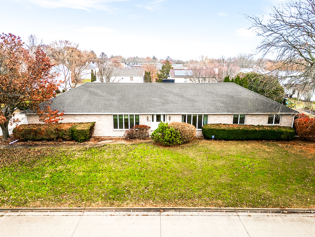 302 Kelly Drive, Normal, IL 61761