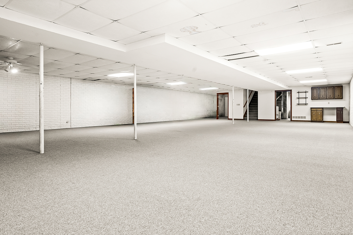 302 Kelly Drive, Normal, IL 61761