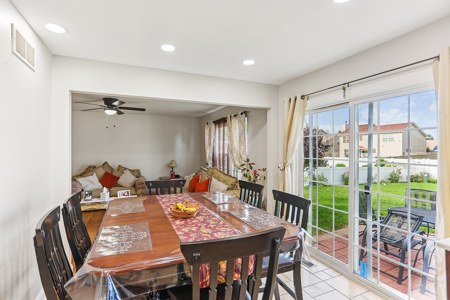 25804 S Daffodil Lane, Monee, IL 60449