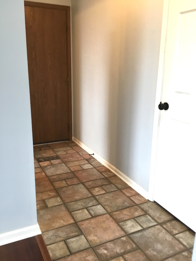 15718 Peggy Lane #10, Oak Forest, IL 60452