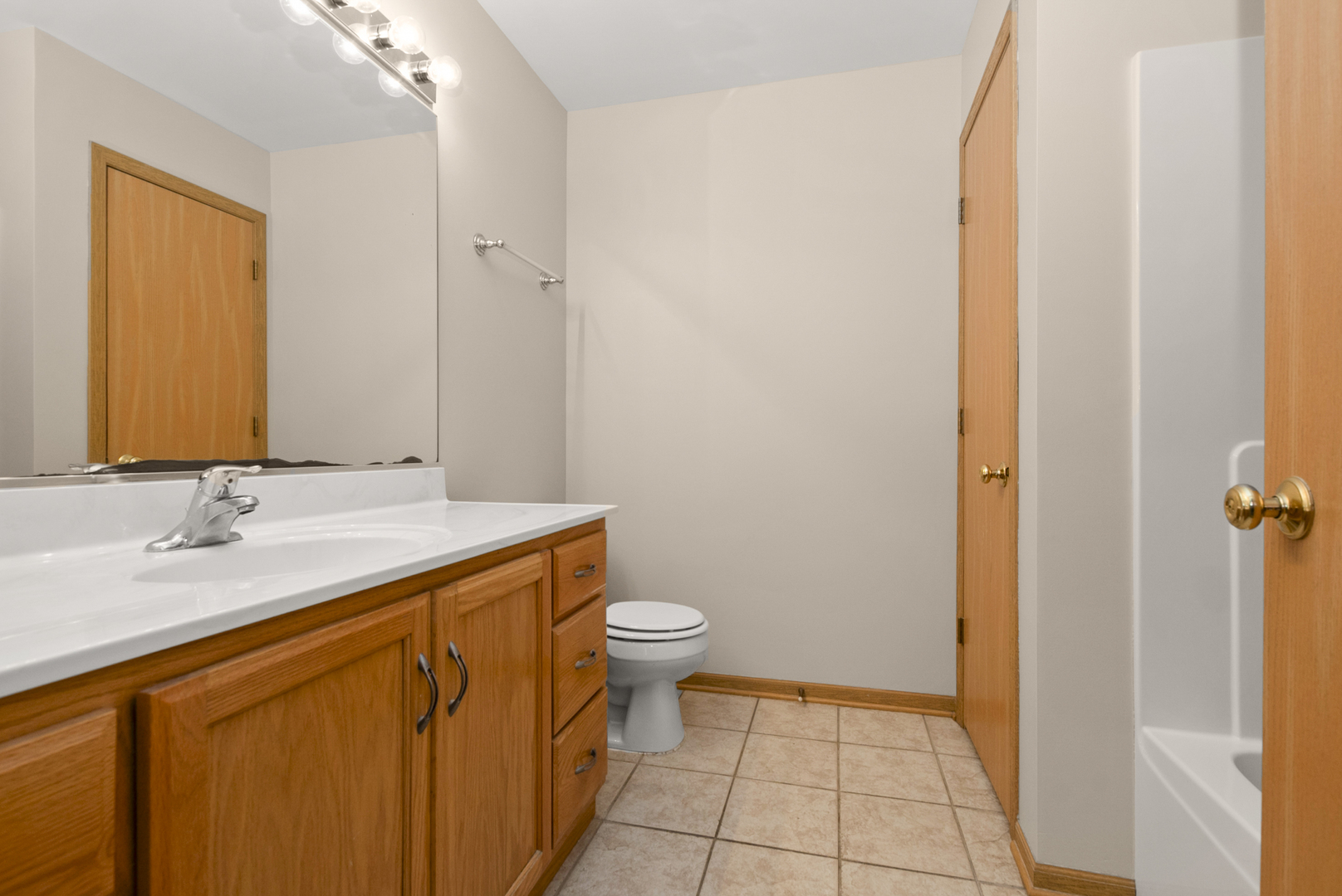 20301 S Pine Hill Road #1D, Frankfort, IL 60423