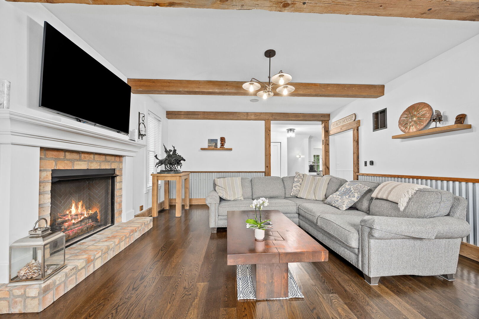418 Hill Avenue, Glen Ellyn, IL 60137