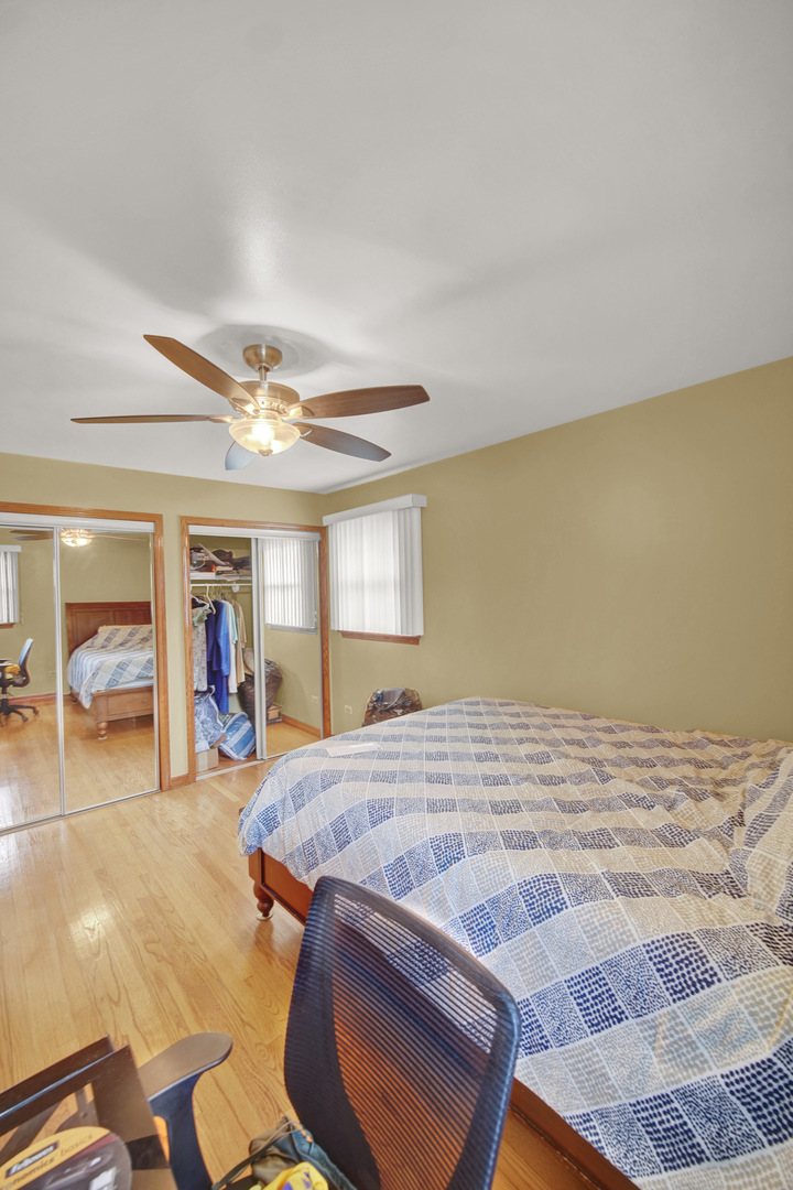 17106 Ingleside Avenue, South Holland, IL 60473