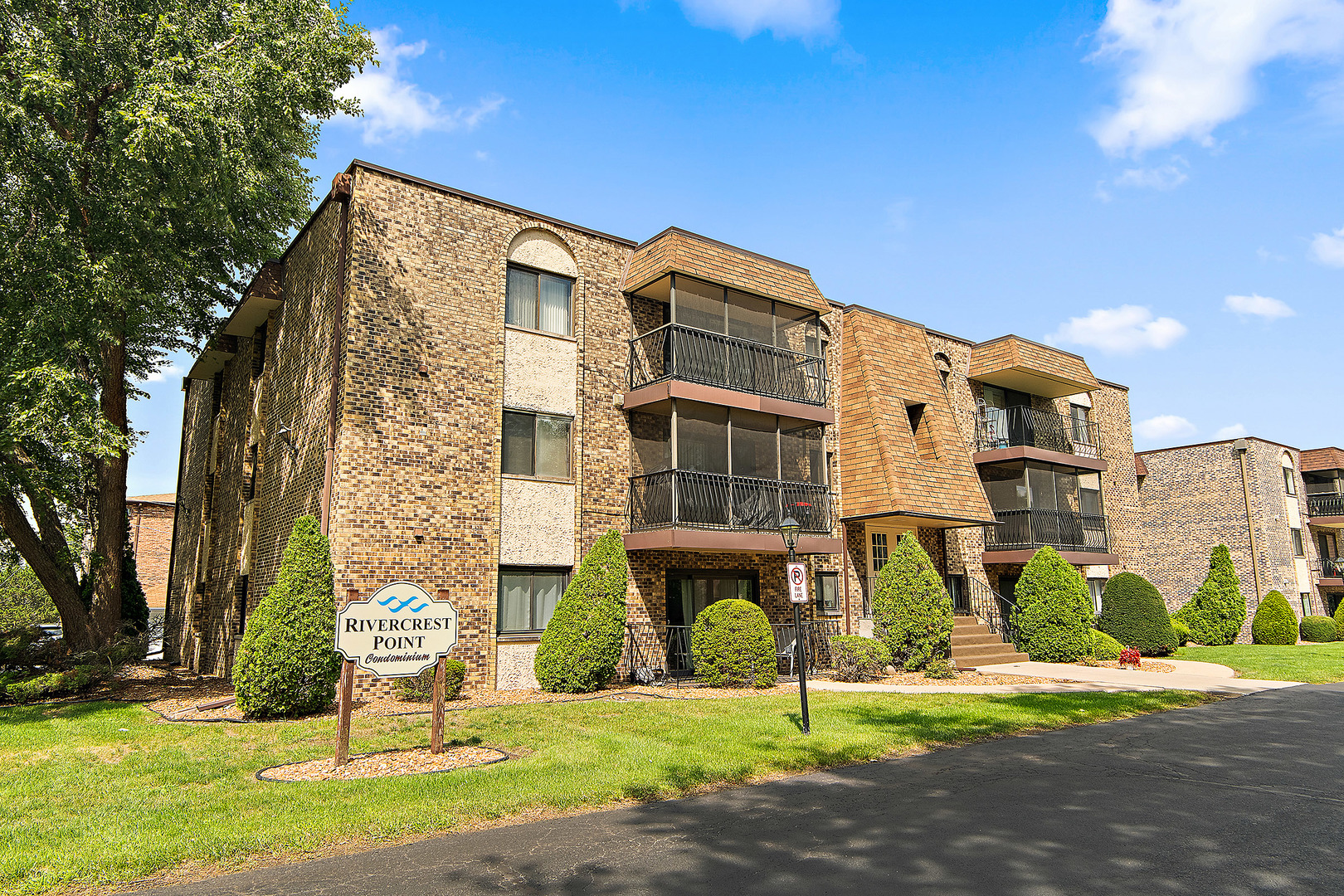 4959 134th Place #2C, Crestwood, IL 60418