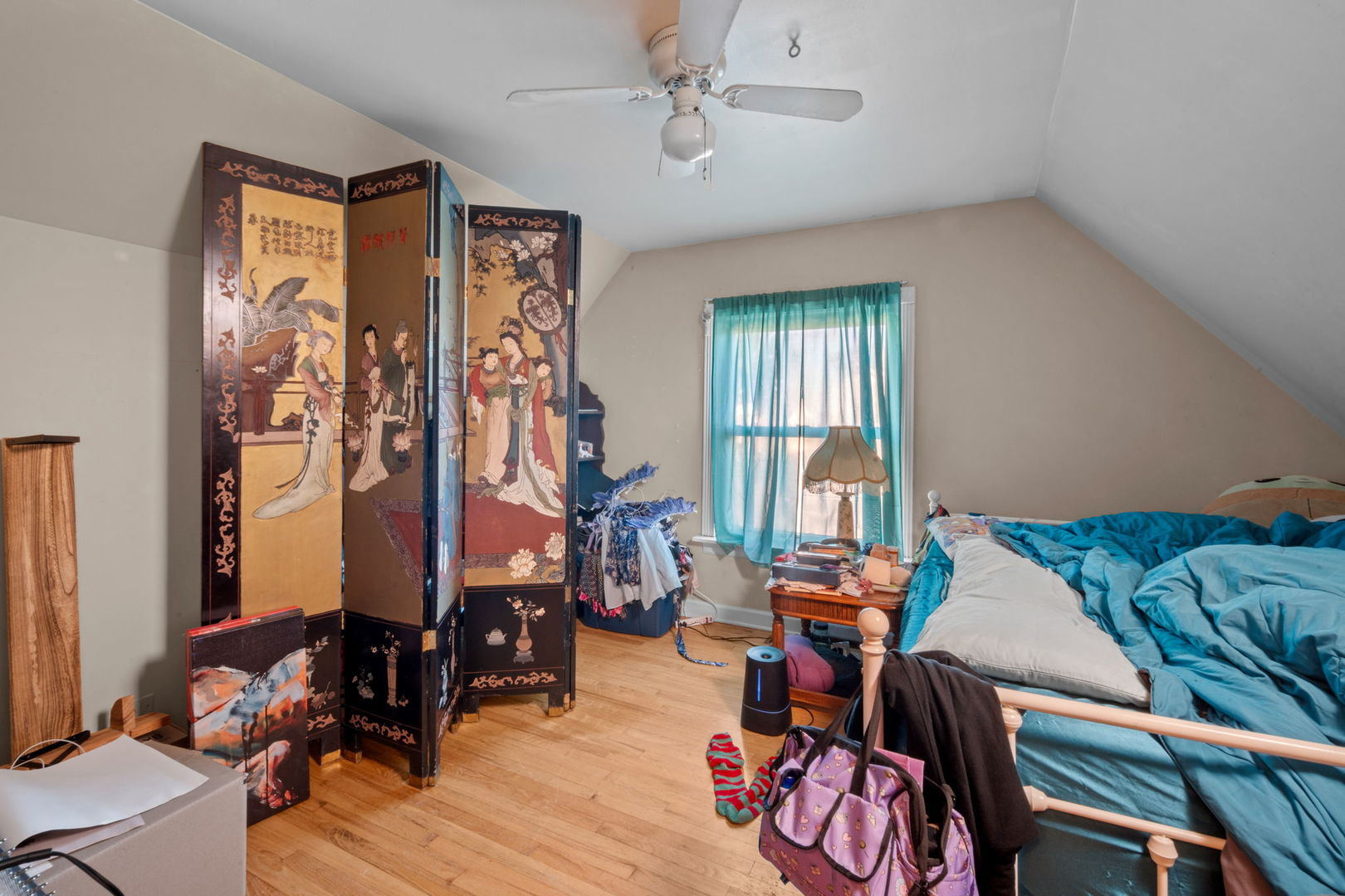 3234 N Albany Avenue, Chicago, IL 60618