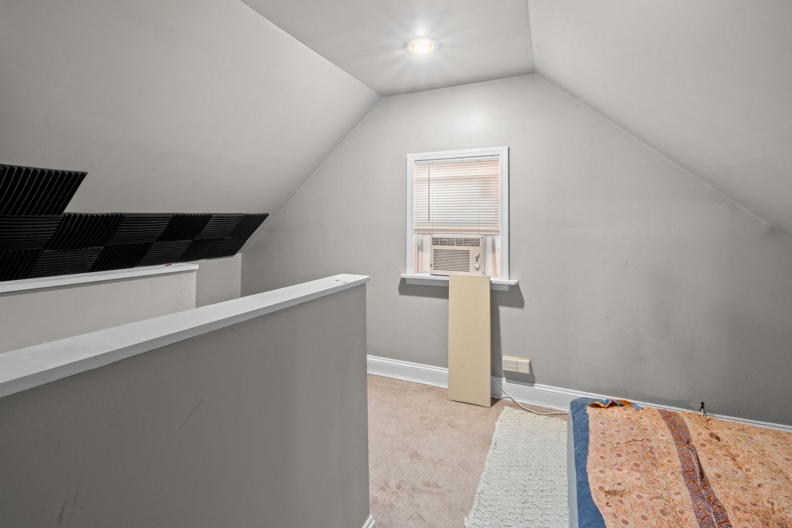 3234 N Albany Avenue, Chicago, IL 60618