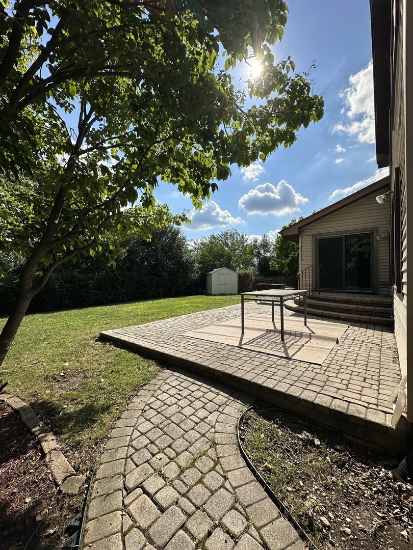 567 Lorelei Drive, Schaumburg, IL 60193