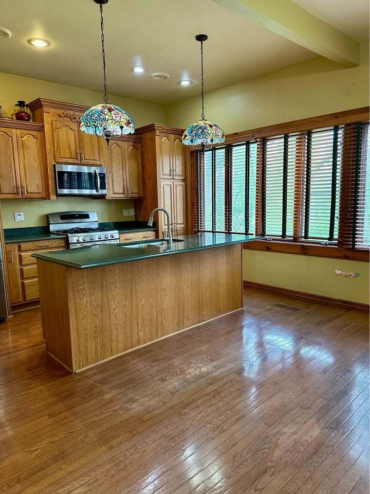 230 Comstock Street #1, Joliet, IL 60436