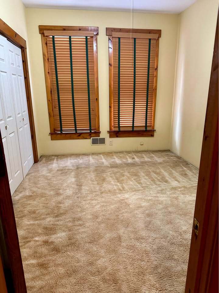 230 Comstock Street #1, Joliet, IL 60436