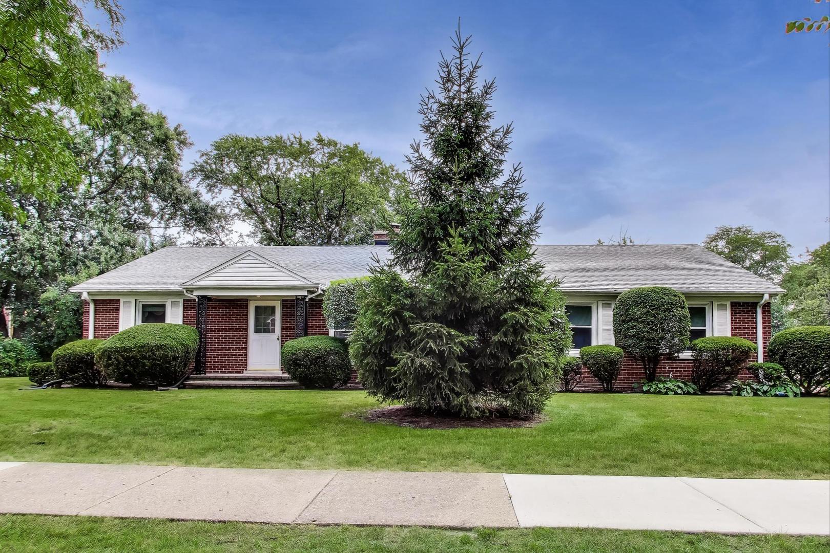 2435 Pick Drive, Glenview, IL 60025