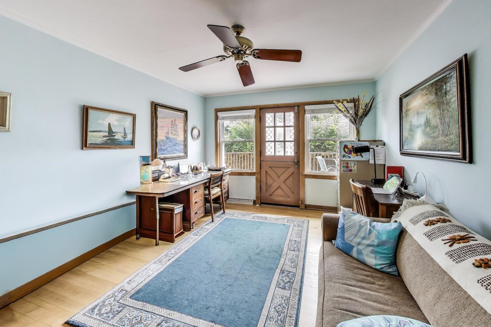 2435 Pick Drive, Glenview, IL 60025