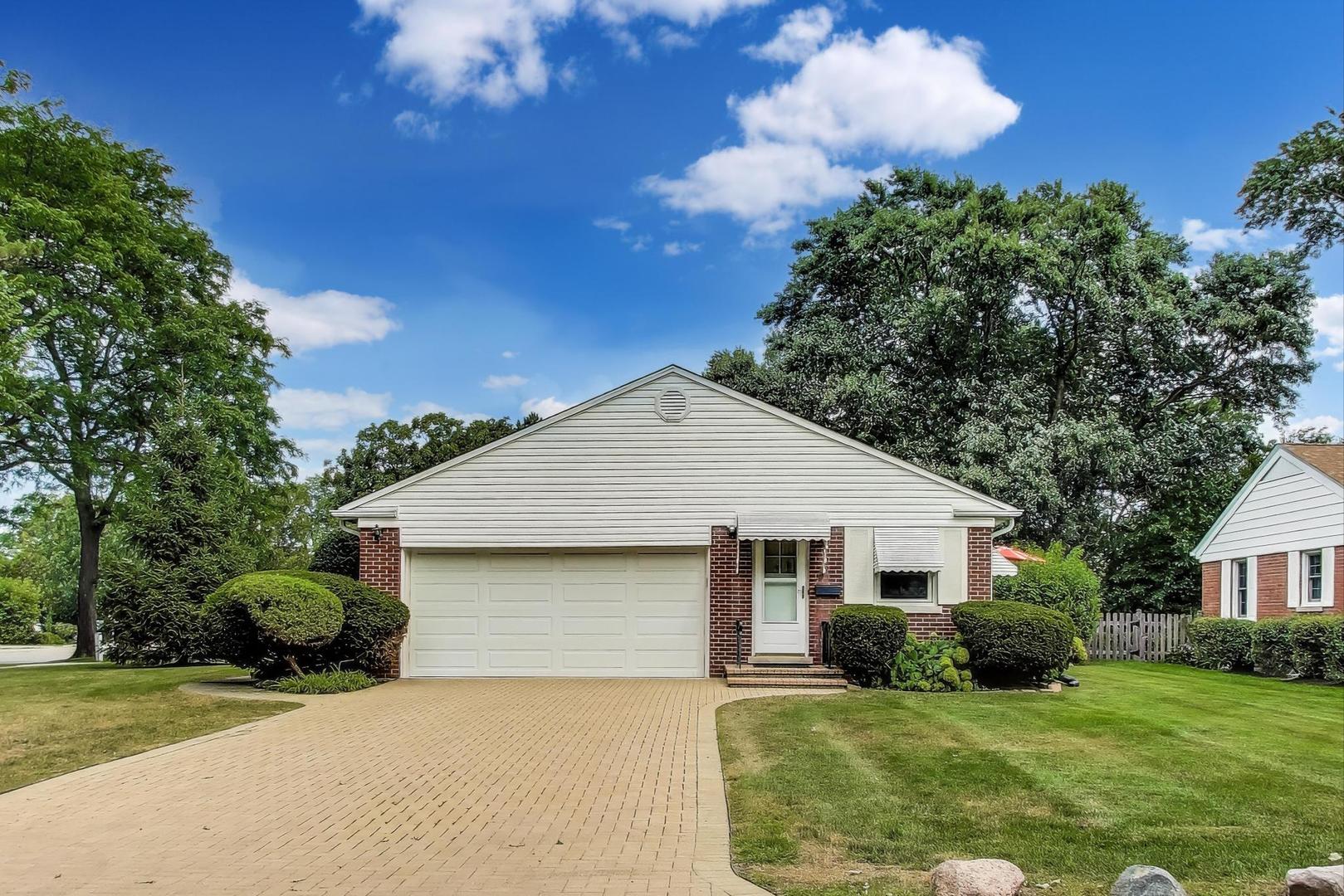 2435 Pick Drive, Glenview, IL 60025