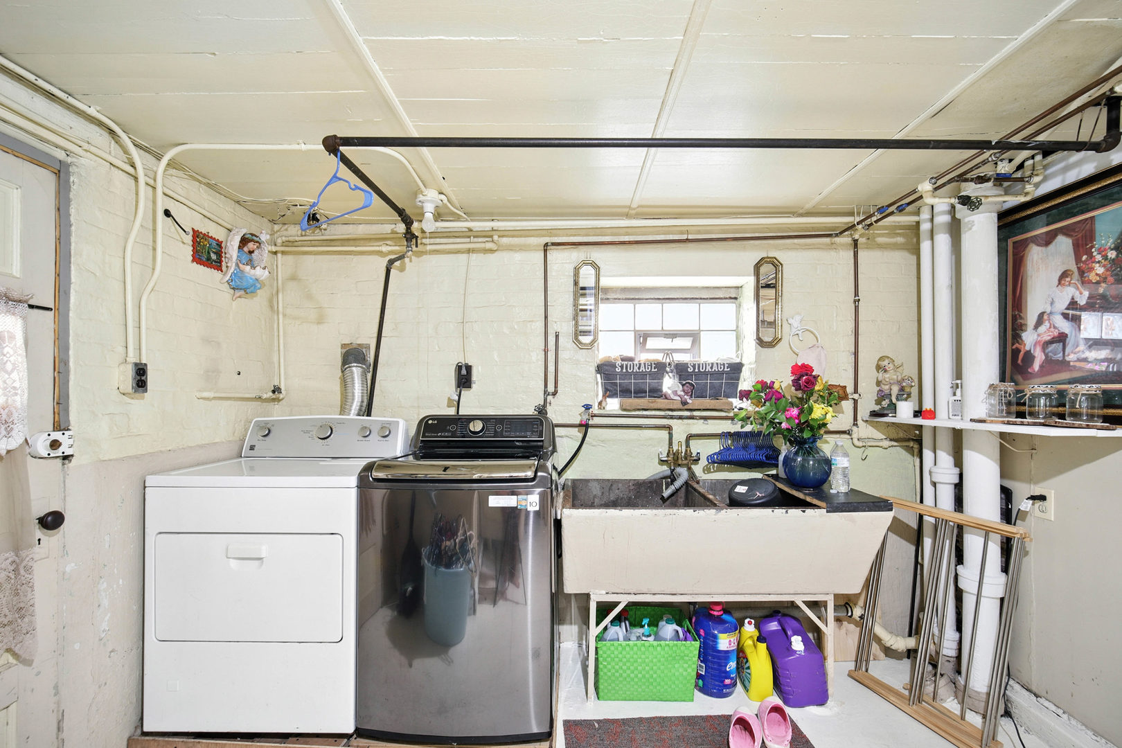 6235 S Komensky Avenue, Chicago, IL 60629