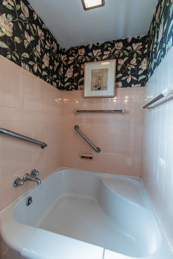 1840 S Main Street, Princeton, IL 61356