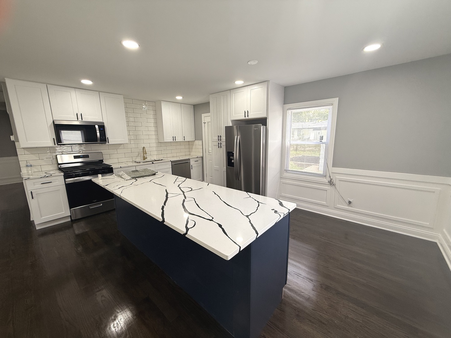21607 Gailine Avenue, Sauk Village, IL 60411