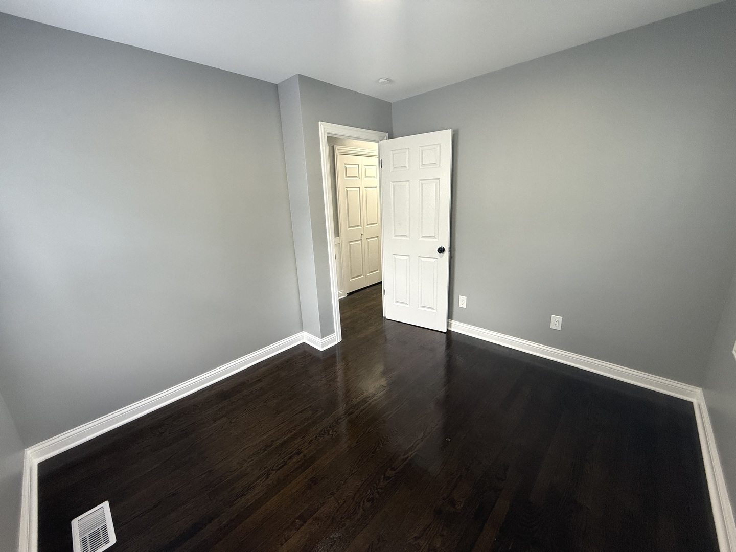 21607 Gailine Avenue, Sauk Village, IL 60411