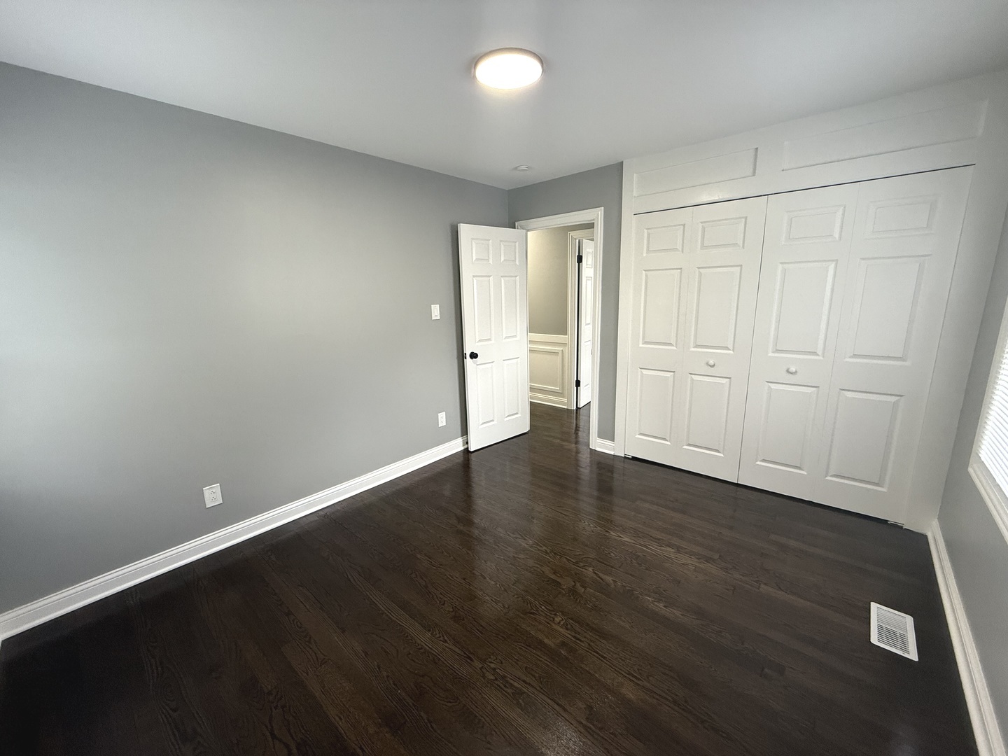 21607 Gailine Avenue, Sauk Village, IL 60411