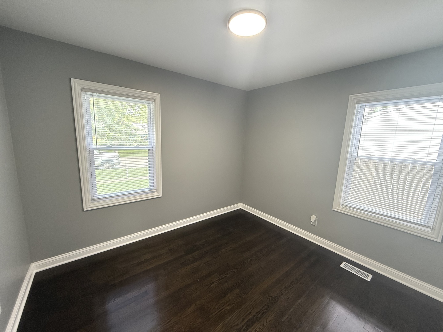 21607 Gailine Avenue, Sauk Village, IL 60411