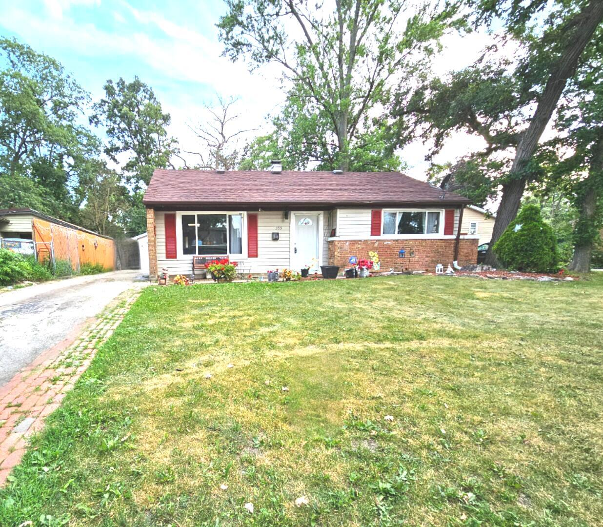 355 Oswego Street, Park Forest, IL 60466