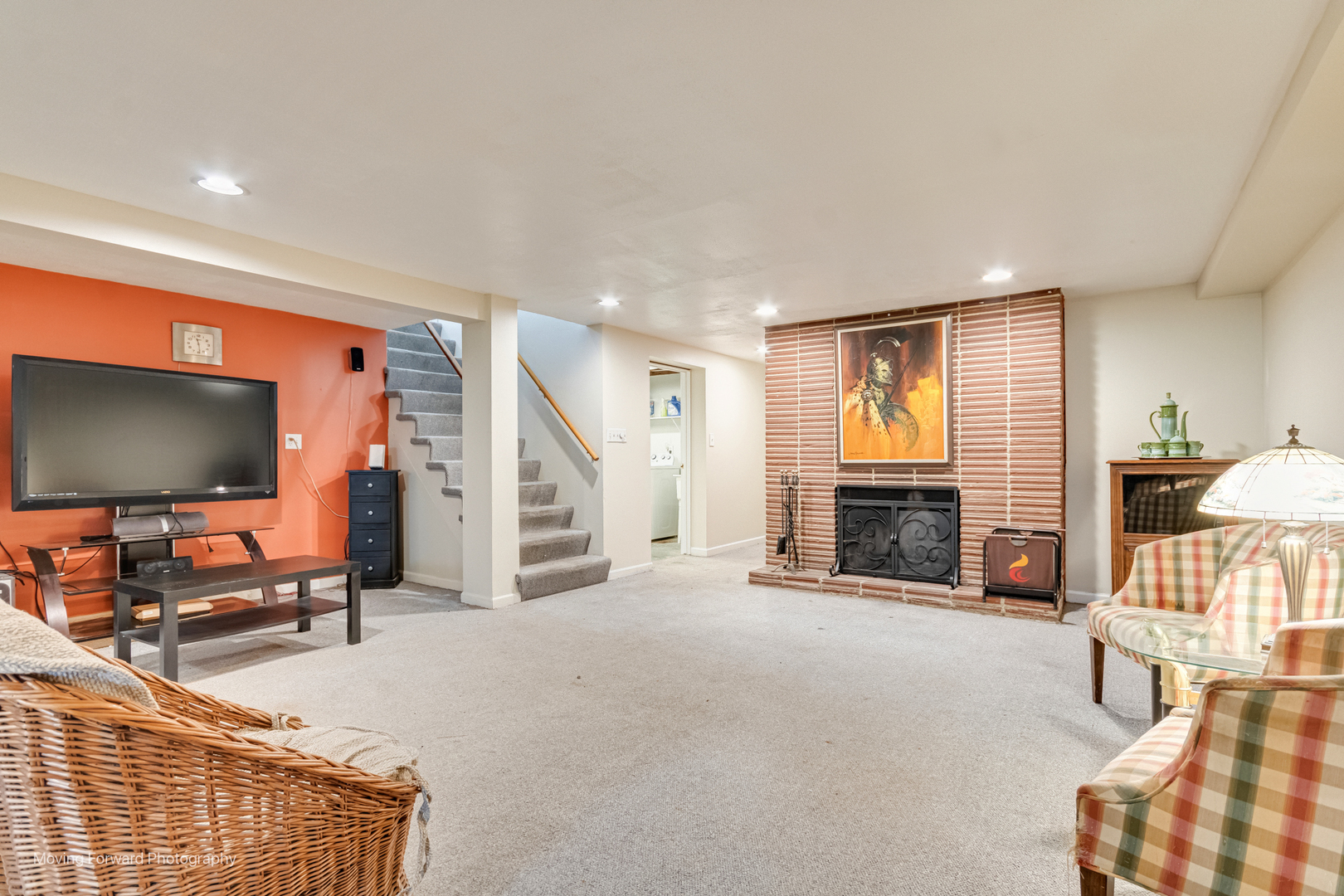 125 N Oak Leaf Drive, Addison, IL 60101