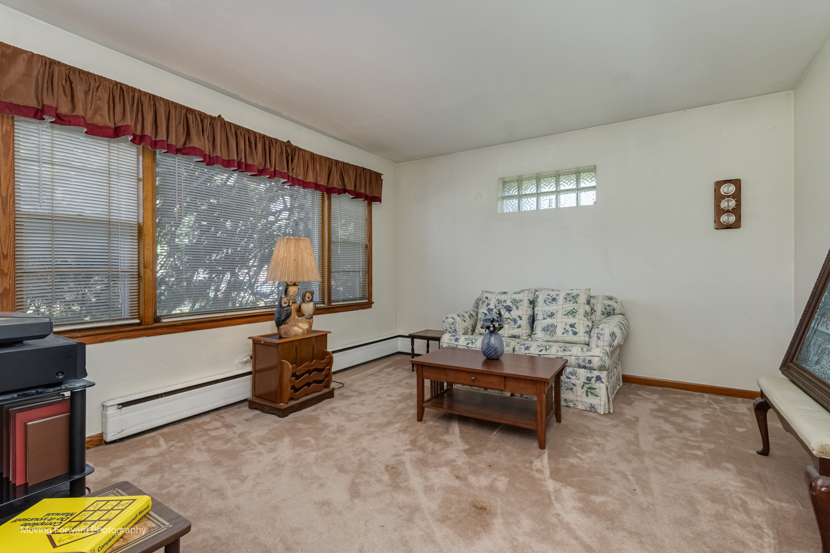 125 N Oak Leaf Drive, Addison, IL 60101
