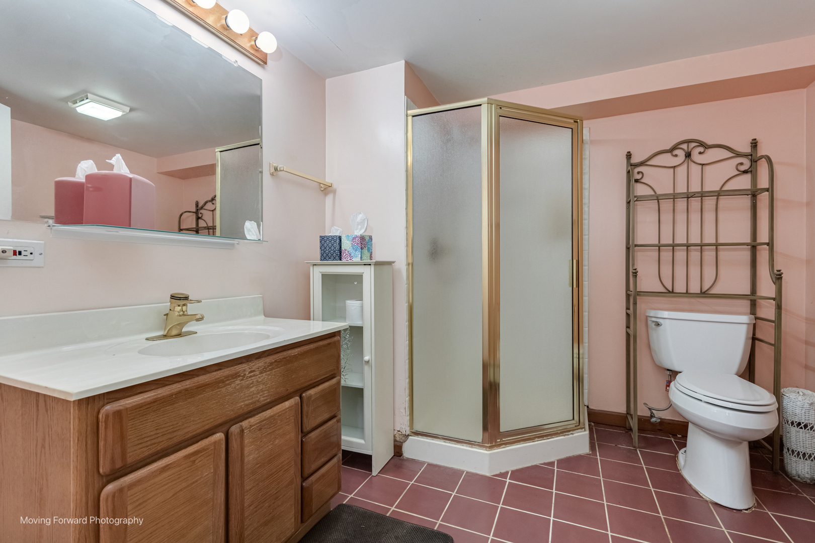 125 N Oak Leaf Drive, Addison, IL 60101