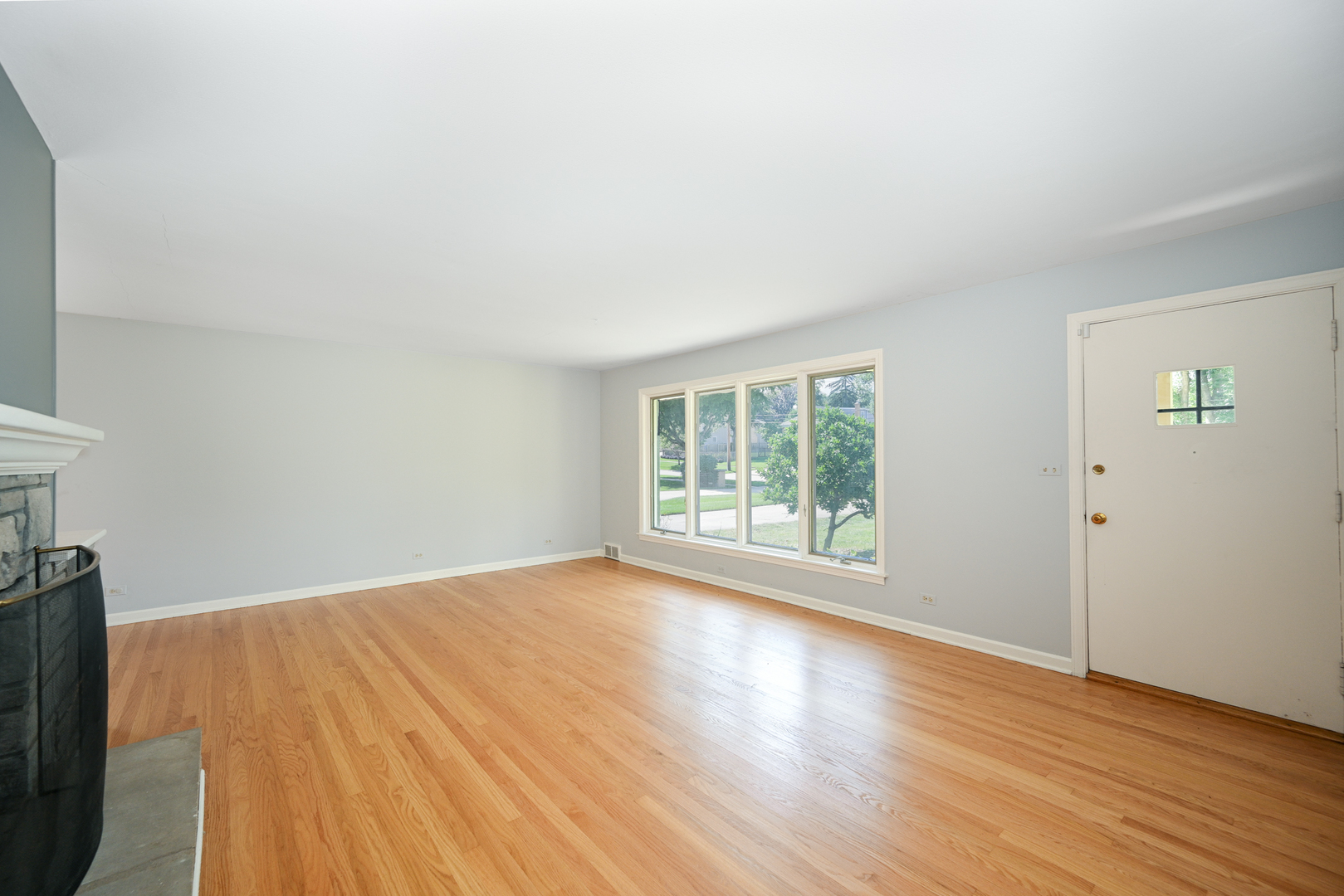 331 Lorraine Street, Glen Ellyn, IL 60137