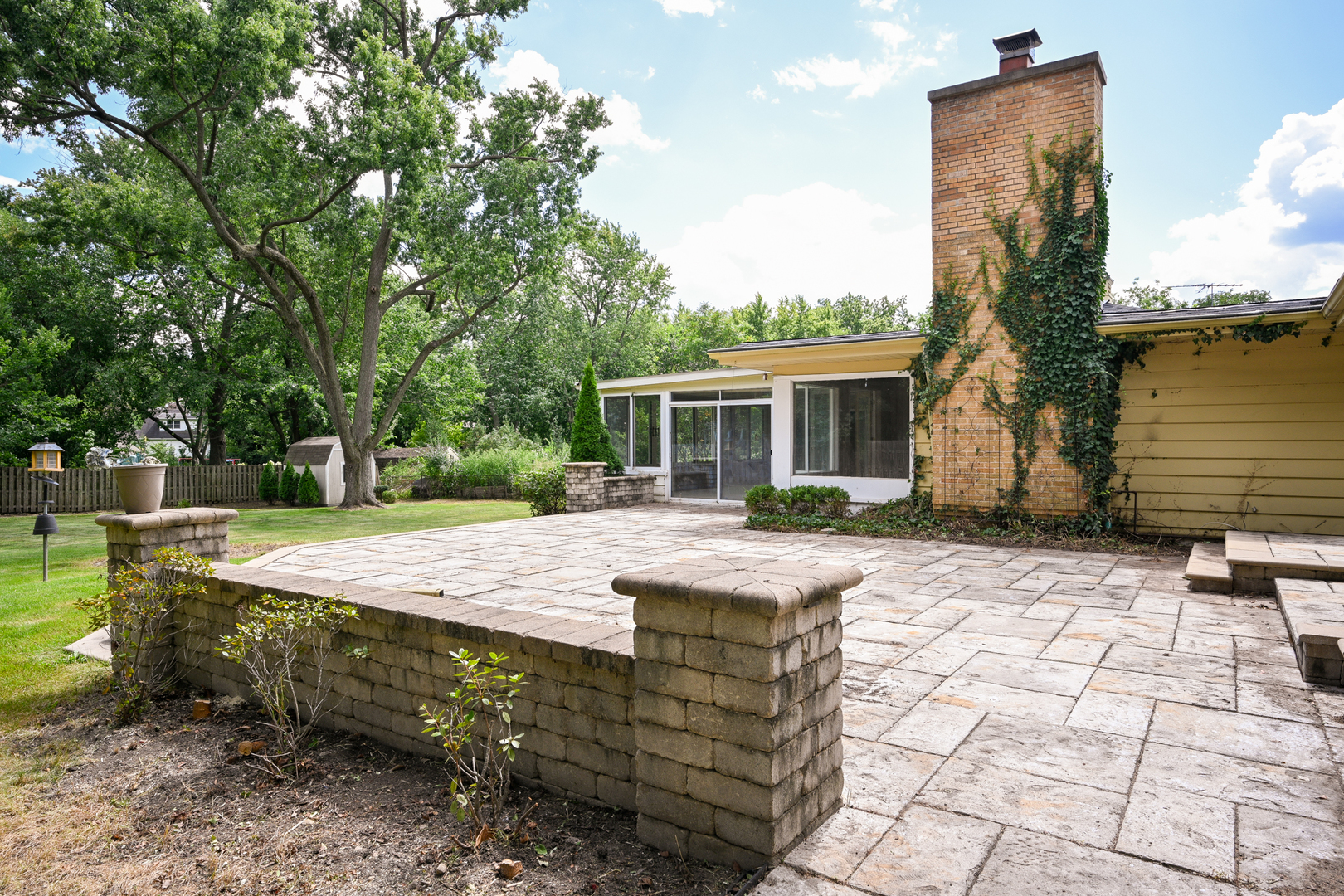 331 Lorraine Street, Glen Ellyn, IL 60137