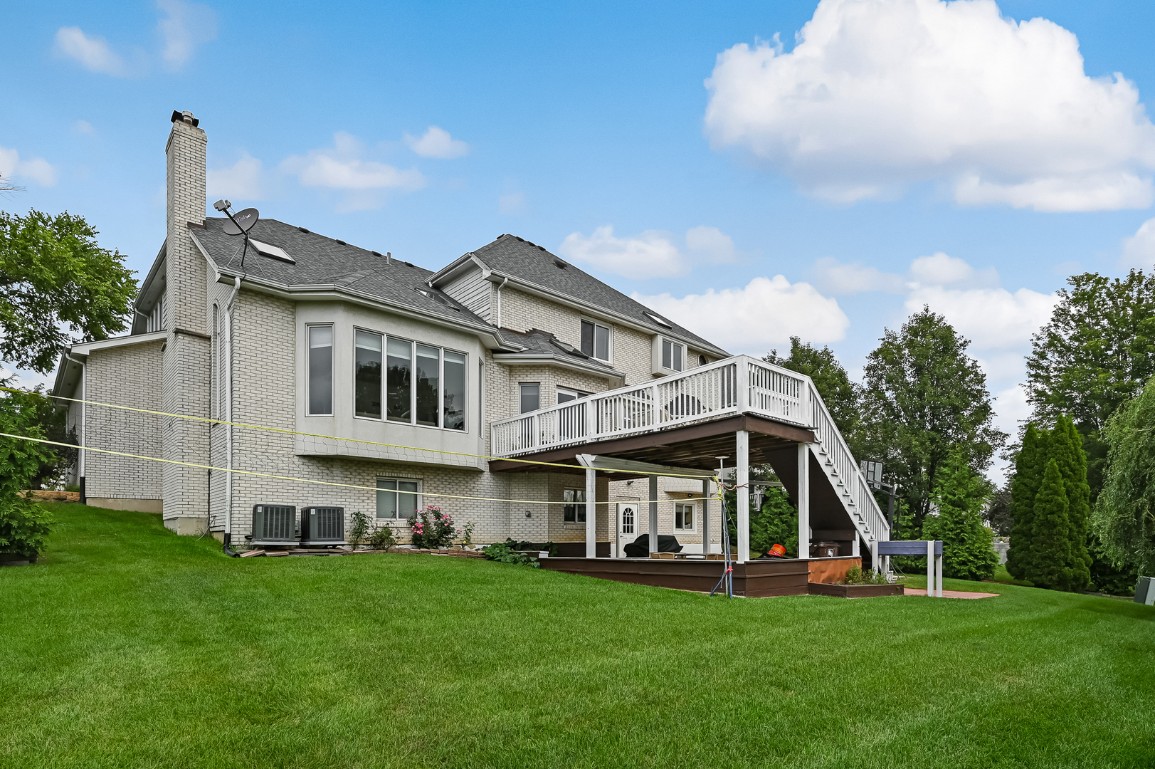 6812 FIELDSTONE Drive, Burr Ridge, IL 60527