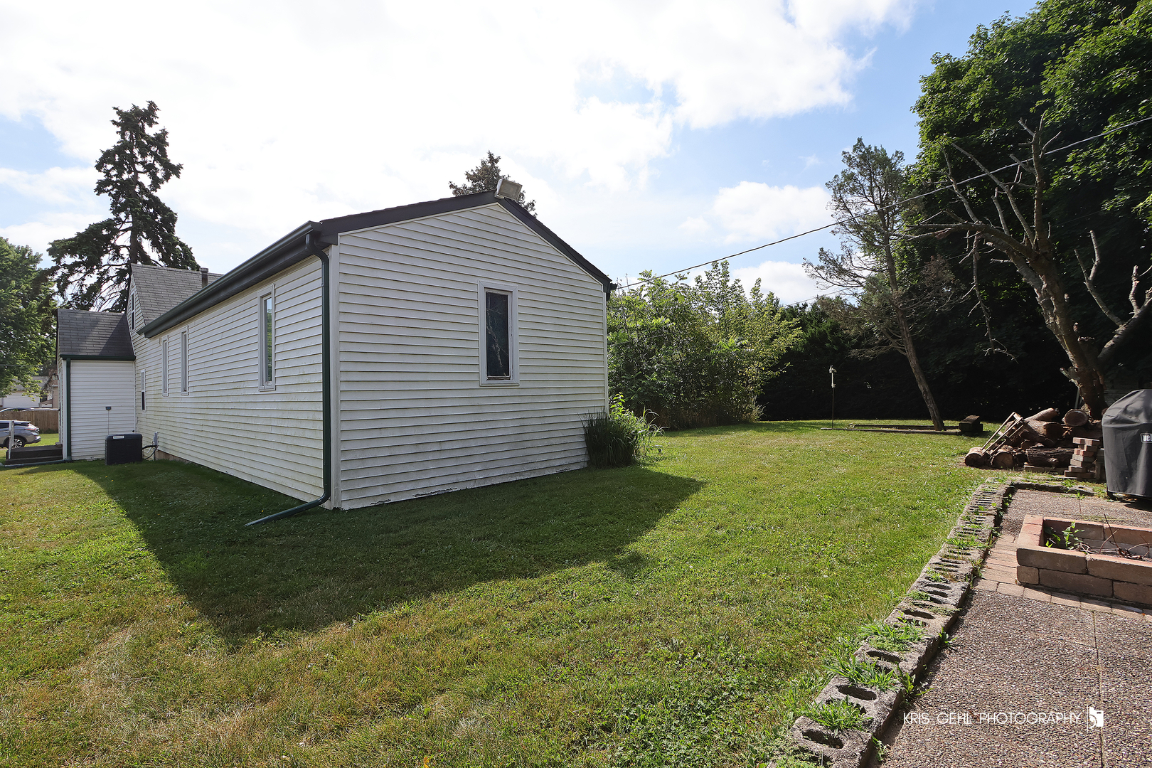1318 Leslie Avenue, Round Lake Beach, IL 60073