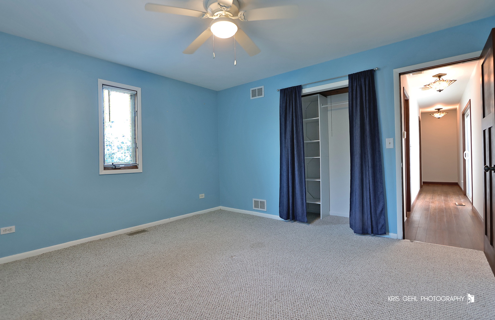 1318 Leslie Avenue, Round Lake Beach, IL 60073
