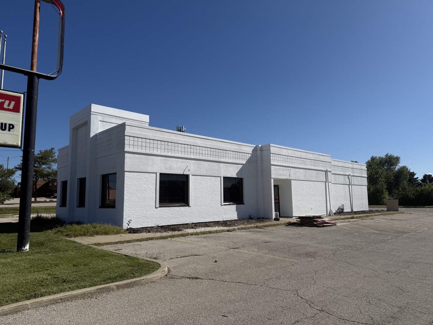 501 N Prospect Road, Bloomington, IL 61704