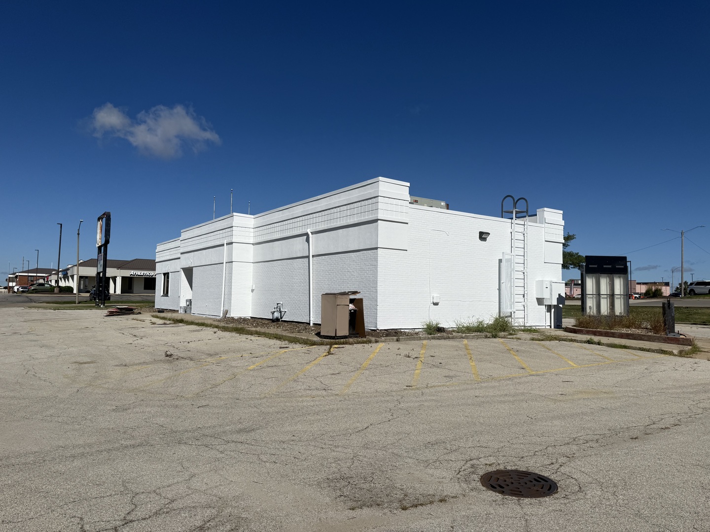 501 N Prospect Road, Bloomington, IL 61704